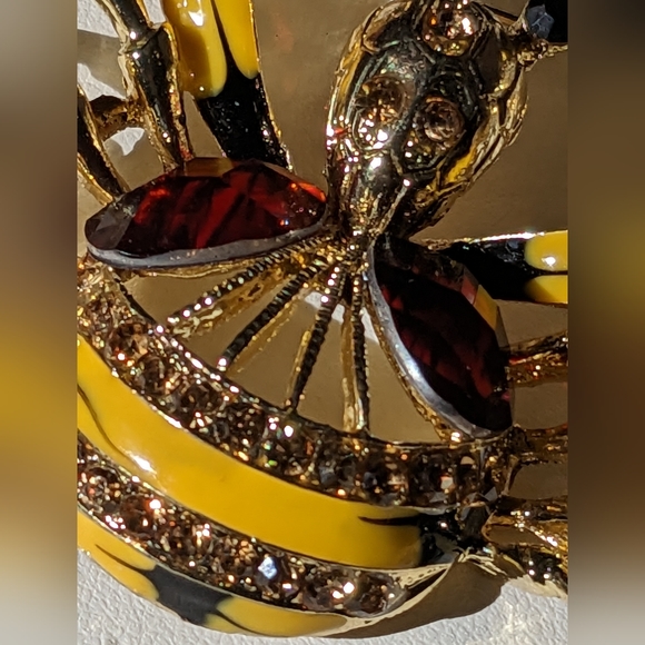 XL Crystal Encrusted Crab Estate Bling Brooch Pin - Picture 10 of 15